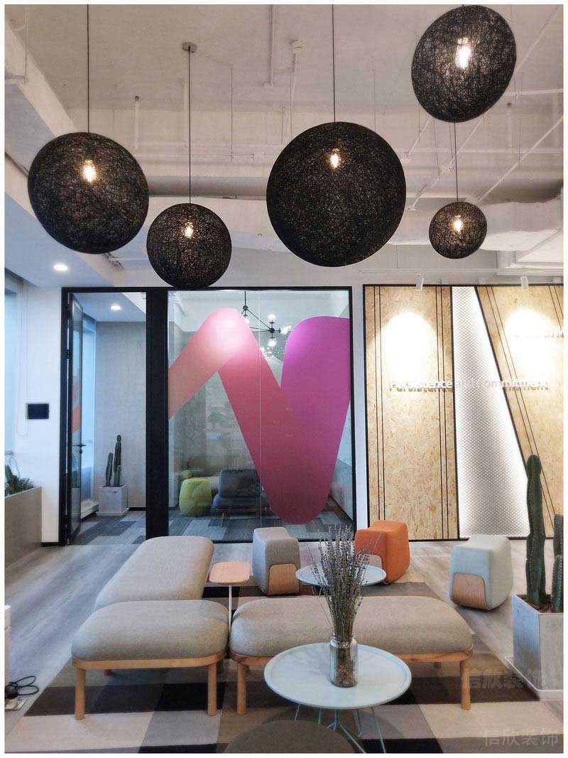 開放式工業(yè)風(fēng)設(shè)計會客廳