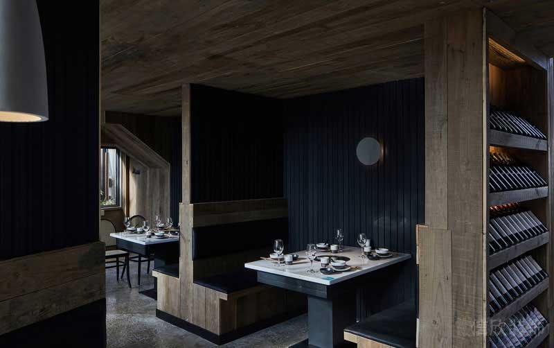 美式復(fù)古風(fēng)餐飲空間卡座