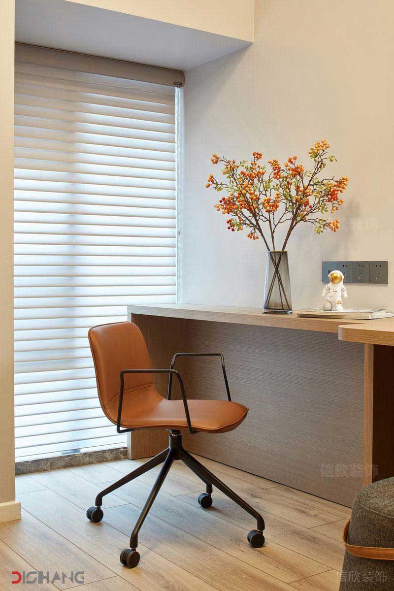 書房簡(jiǎn)易書桌設(shè)計(jì)圖