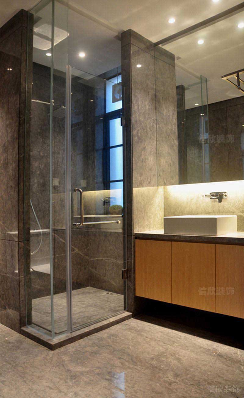 衛(wèi)生間轉(zhuǎn)角淋浴房設(shè)計(jì)效果