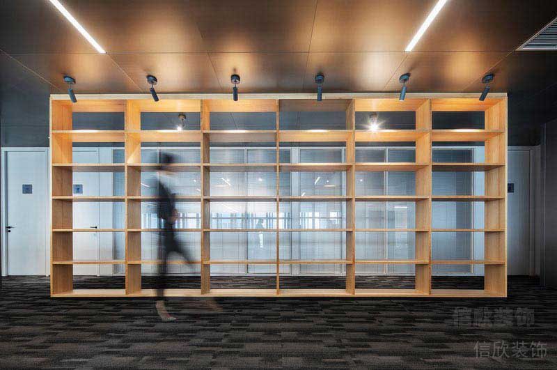 現(xiàn)代北歐原木風辦公室裝飾展示柜