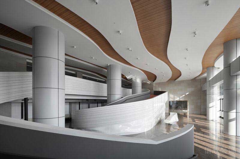 現(xiàn)代風(fēng)格辦公室大堂旋轉(zhuǎn)樓梯