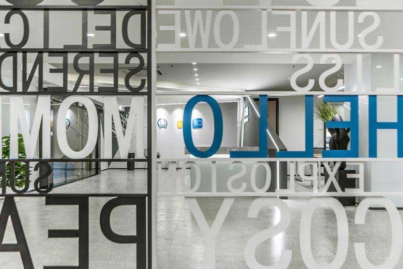 現(xiàn)代風格辦公室定制門平面構成形象