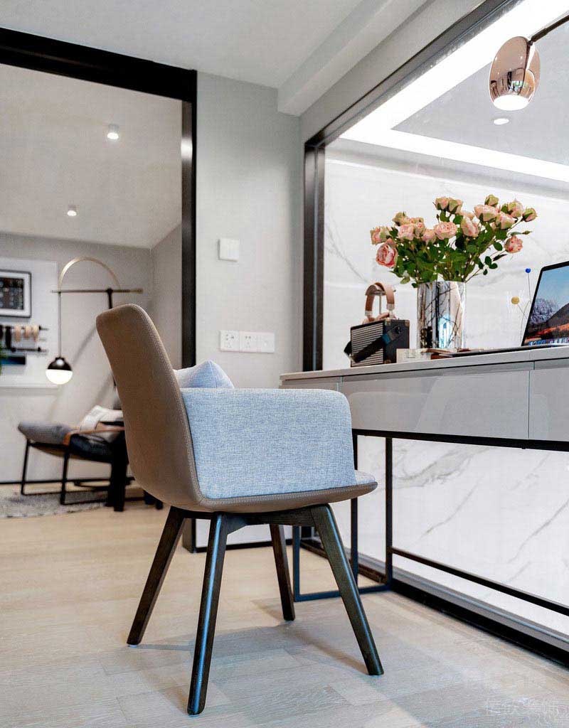 現(xiàn)代風格書房設計方案