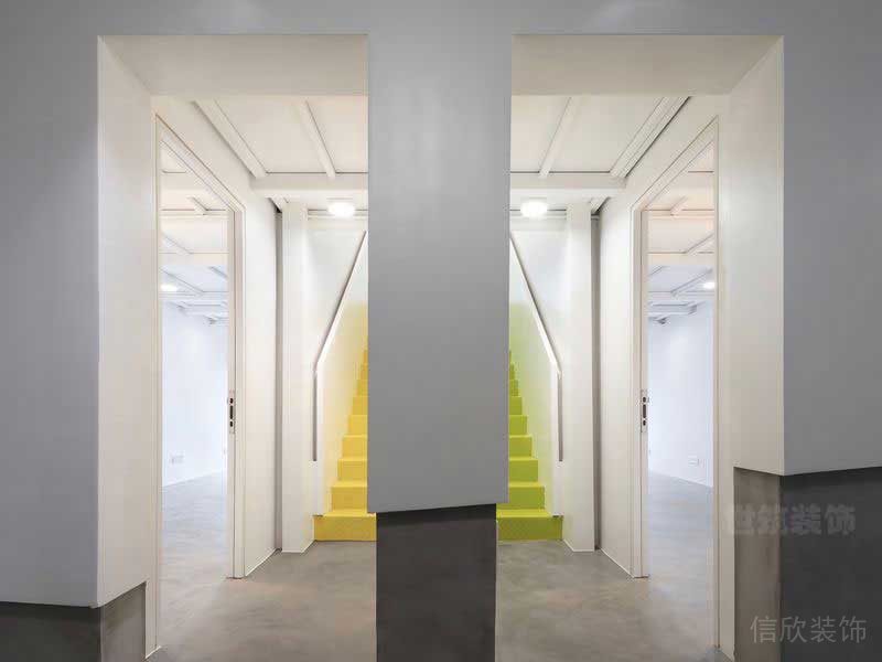 現(xiàn)代工業(yè)風(fēng)辦公室樓梯走道