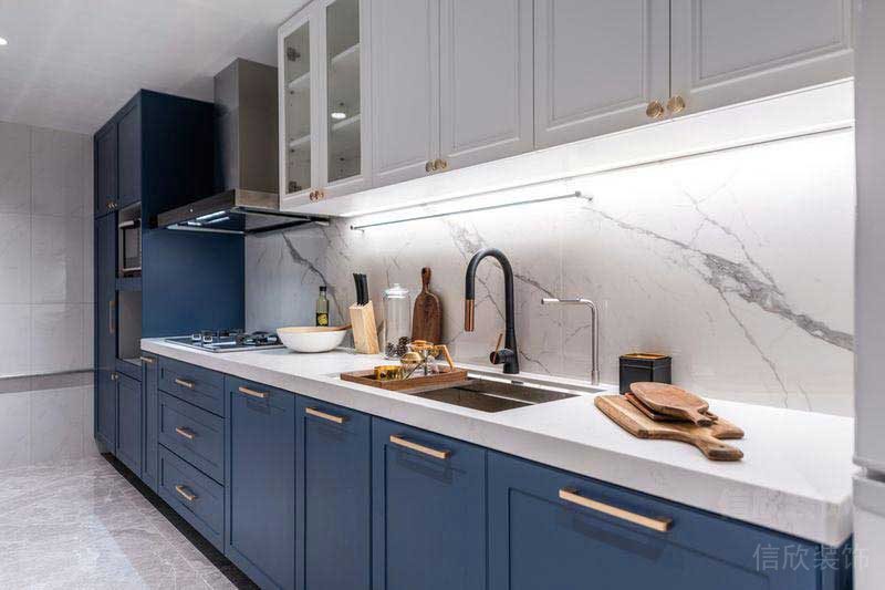 現(xiàn)代歐式風格家居廚房