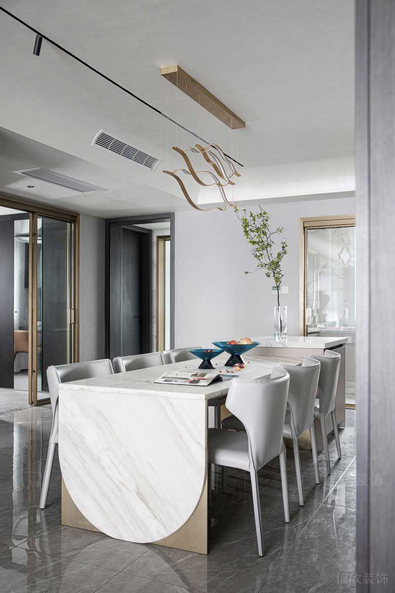 現(xiàn)代輕奢風(fēng)樣板間餐廳家私