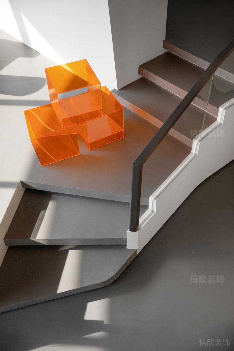現(xiàn)代時尚風(fēng)辦公空間樓梯