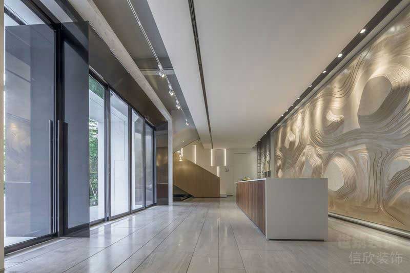 現(xiàn)代原木風(fēng)辦公室大堂服務(wù)臺(tái)