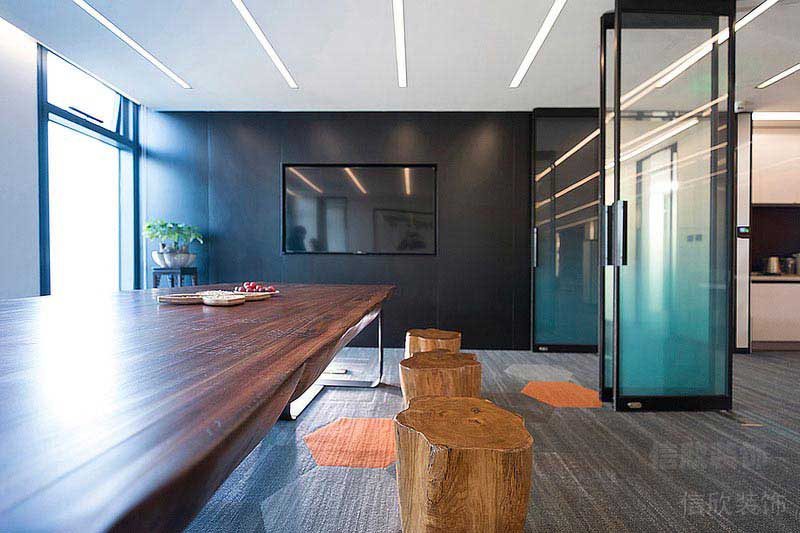 現(xiàn)代中式辦公室商務(wù)會議室