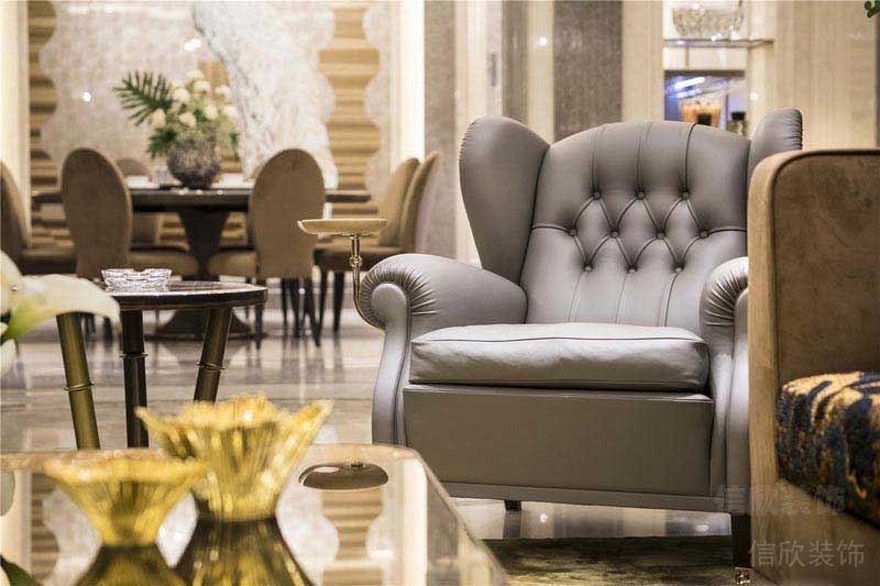 新居別墅現(xiàn)代輕奢風(fēng)皮藝沙發(fā)效果圖