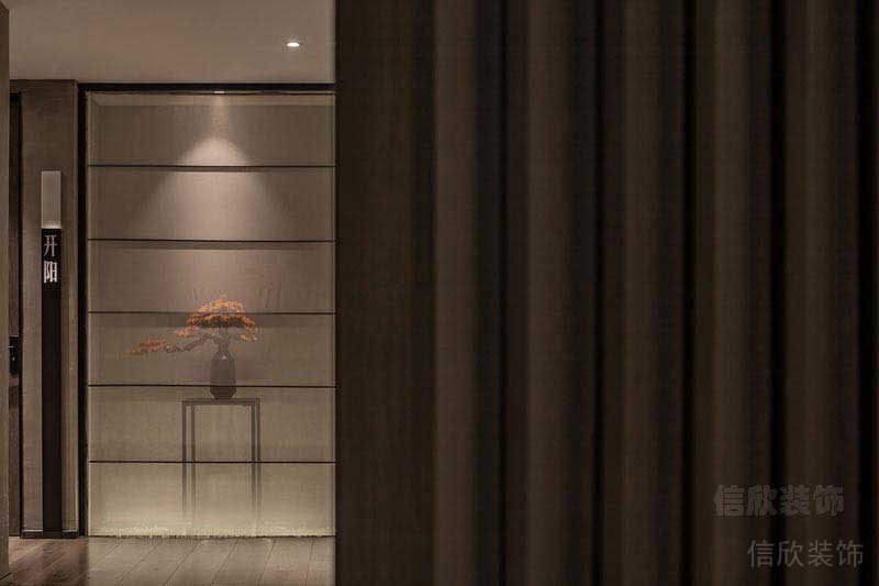 新中式風(fēng)格辦公空間走道藝術(shù)情景