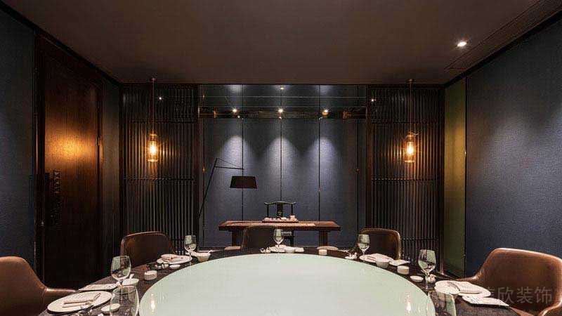 中式輕奢風(fēng)格餐廳包間