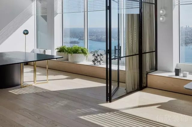 簡(jiǎn)約的辦公室經(jīng)理室