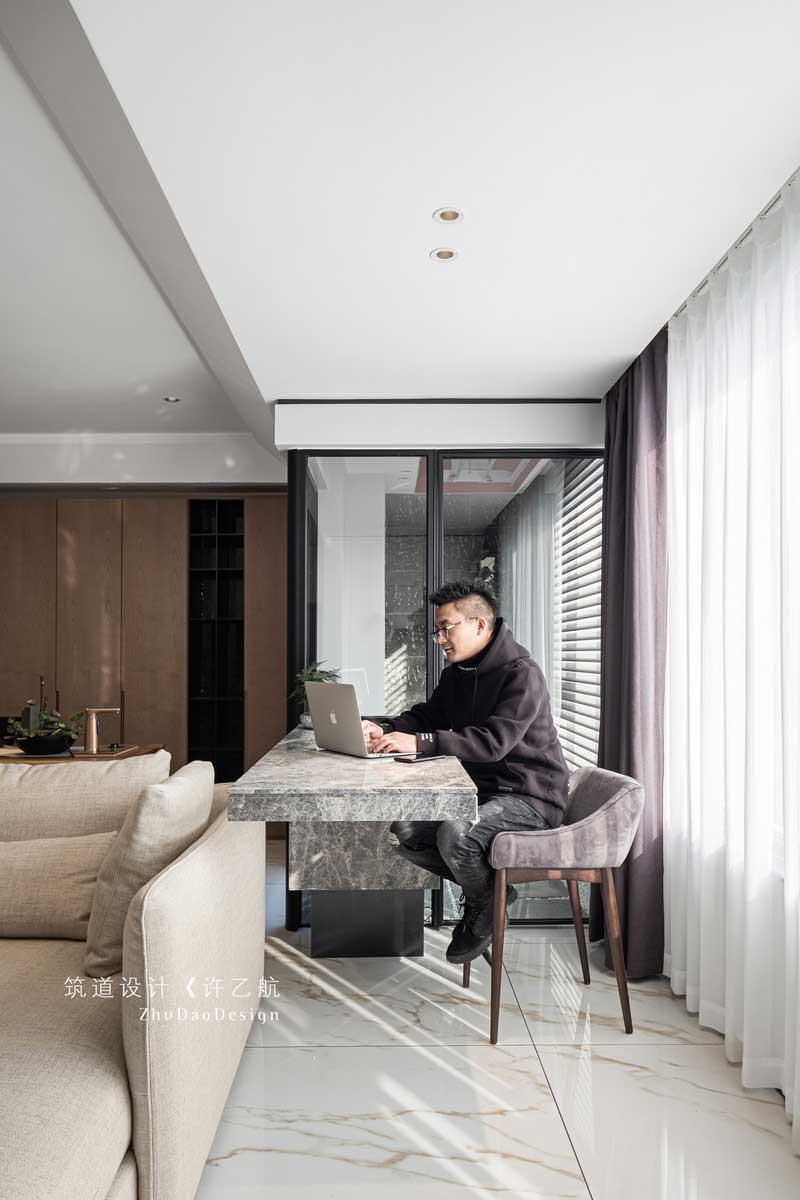 深圳龍華區(qū)觀瀾家居裝修實(shí)景拍攝陽臺