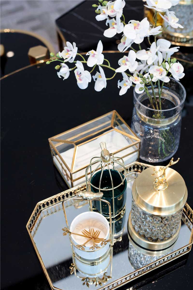 深圳鹽田區(qū)輕奢風格舊房裝修施工案例裝飾藝術品 深圳鹽田區(qū)輕奢風格舊房裝修施工案例裝飾藝術品