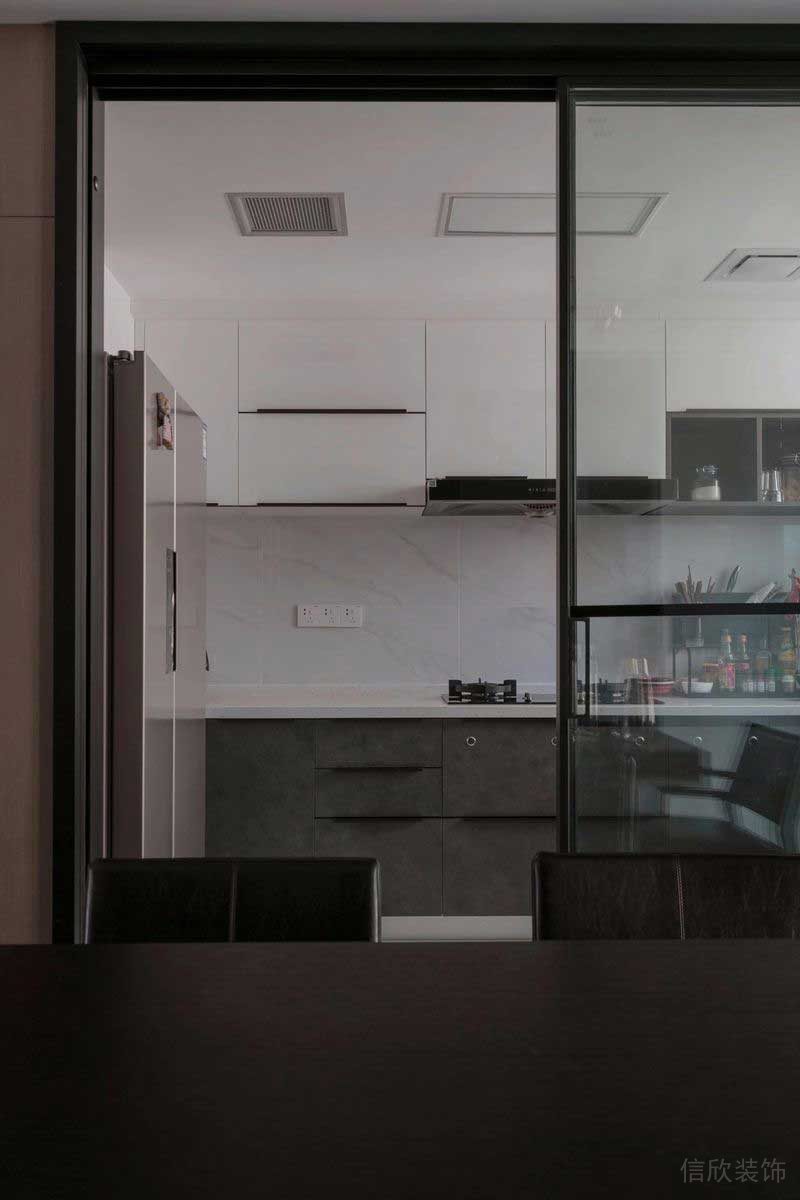 深圳福田區(qū)筆架山極簡(jiǎn)風(fēng)新房裝修設(shè)計(jì)案例廚房 深圳福田區(qū)筆架山極簡(jiǎn)風(fēng)新房裝修設(shè)計(jì)案例廚房