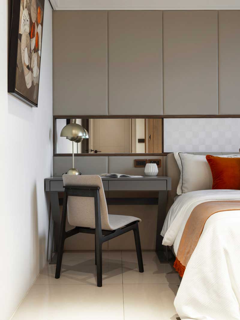 深圳羅湖區(qū)現(xiàn)代風(fēng)格100平方家庭裝修工程案例次臥梳妝臺 深圳羅湖區(qū)現(xiàn)代風(fēng)格100平方家庭裝修工程案例次臥梳妝臺