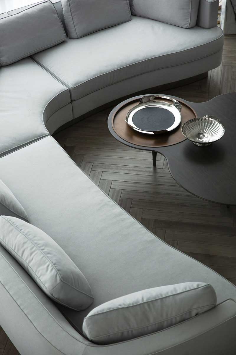 家里的每個成員都非常重要，我們關(guān)注居家空間內(nèi)人與人之間的關(guān)系，心與心之間的相連