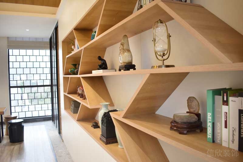 深圳鹽田區(qū)現(xiàn)代中式風(fēng)格辦公室裝修設(shè)計內(nèi)嵌式裝飾陳列架