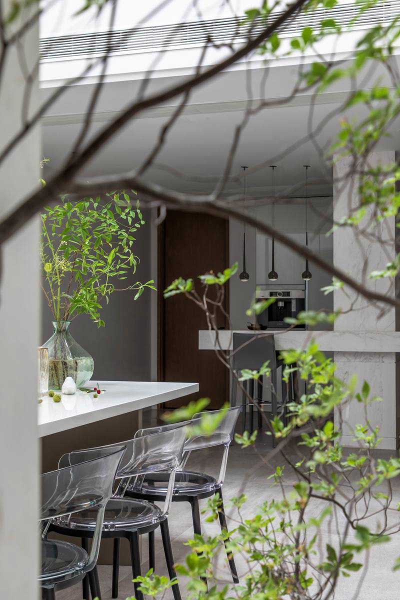 深圳羅湖區(qū)極簡風(fēng)80平方復(fù)式小戶型裝修設(shè)計元素概念 深圳羅湖區(qū)極簡風(fēng)80平方復(fù)式小戶型裝修設(shè)計元素概念