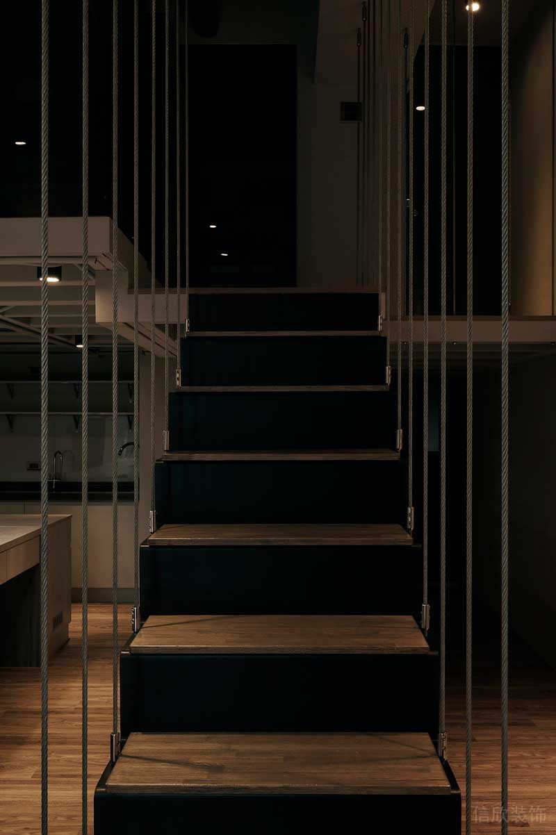 深圳寶安區(qū)工業(yè)風辦公室裝修樓梯攔河 深圳寶安區(qū)工業(yè)風辦公室裝修樓梯攔河