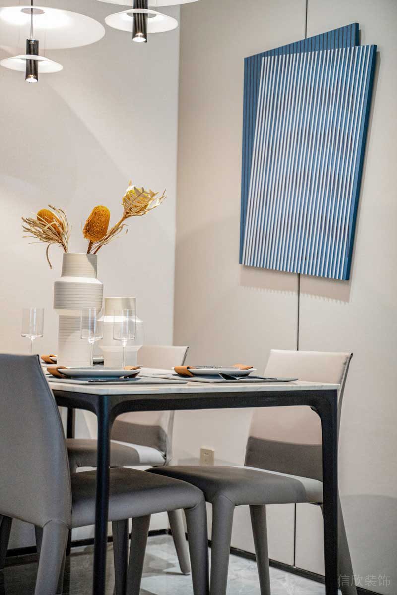 深圳寶安區(qū)現(xiàn)代風(fēng)格家裝豪華裝修設(shè)計餐廳