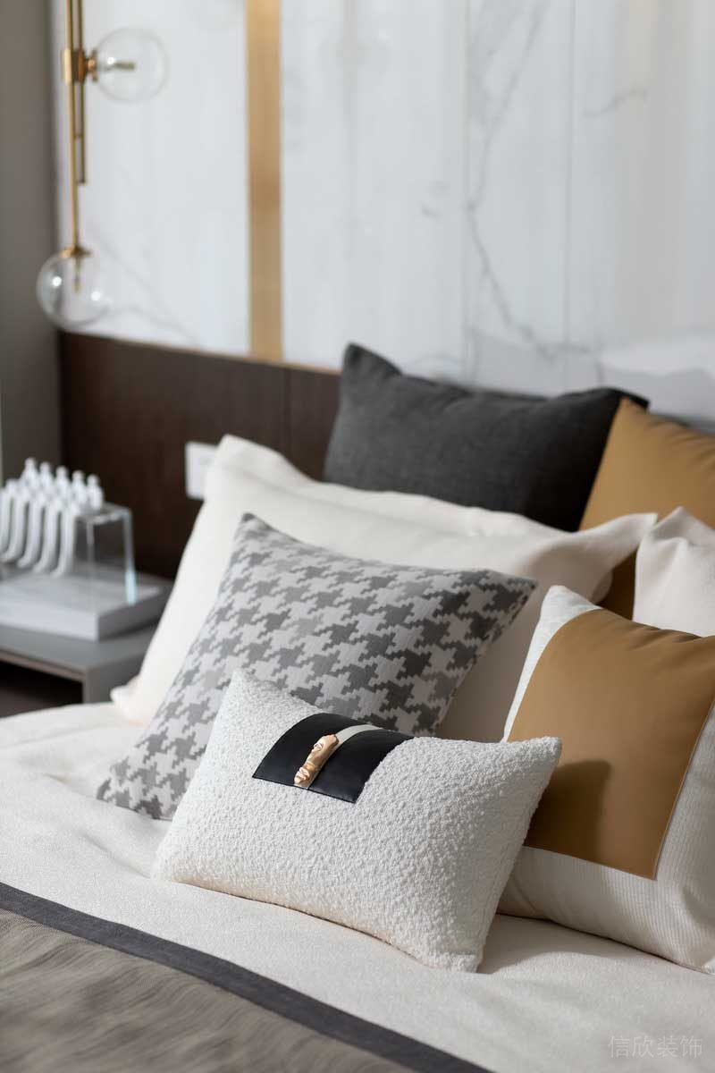 深圳龍崗坂田萬(wàn)科第五園輕奢風(fēng)大戶型樣板間設(shè)計(jì)主臥軟裝 深圳龍崗坂田萬(wàn)科第五園輕奢風(fēng)大戶型樣板間設(shè)計(jì)主臥軟裝