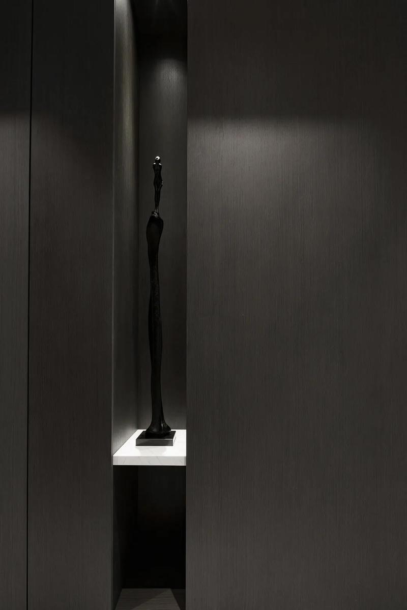 深圳鹽田極簡風(fēng)格家庭住宅裝修設(shè)計藝術(shù)雕塑 深圳鹽田極簡風(fēng)格家庭住宅裝修設(shè)計藝術(shù)雕塑