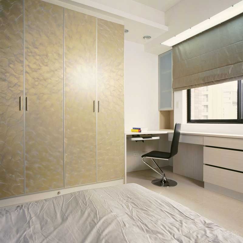 深圳寶安區(qū)現(xiàn)代風(fēng)格家庭簡單裝修實景圖主臥 深圳寶安區(qū)現(xiàn)代風(fēng)格家庭簡單裝修實景圖主臥