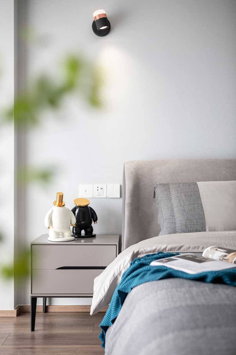 深圳羅湖區(qū)現(xiàn)代輕奢風(fēng)家居裝修設(shè)計次臥床頭柜 深圳羅湖區(qū)現(xiàn)代輕奢風(fēng)家居裝修設(shè)計次臥床頭柜