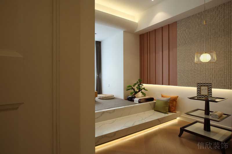 深圳羅湖區(qū)現(xiàn)代輕奢風(fēng)200平方家庭住房裝修客廳榻榻米休閑區(qū) 深圳羅湖區(qū)現(xiàn)代輕奢風(fēng)200平方家庭住房裝修客廳榻榻米休閑區(qū)