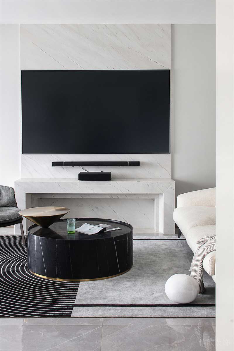 深圳羅湖區(qū)黑白色簡(jiǎn)約風(fēng)格家居裝修圖客廳電視背景墻 深圳羅湖區(qū)黑白色簡(jiǎn)約風(fēng)格家居裝修圖客廳電視背景墻