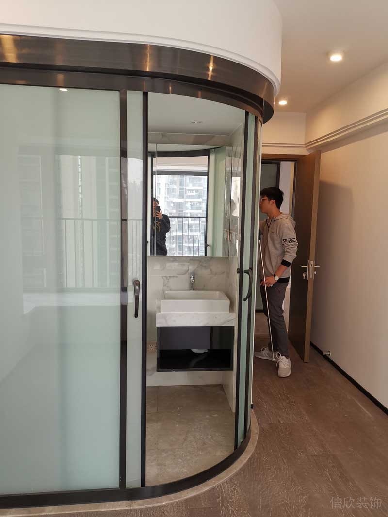 深圳鹽田現(xiàn)代美式精裝房裝修設(shè)計(jì)衛(wèi)生間原況圖