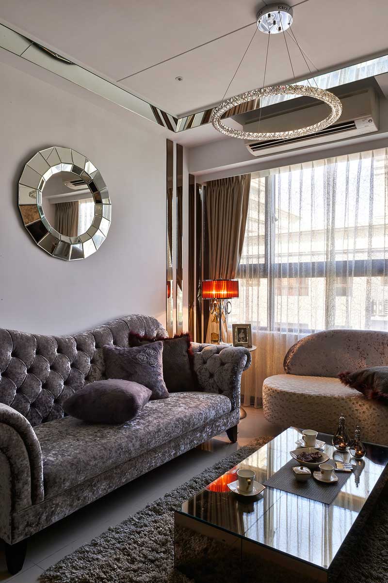 深圳龍華區(qū)大浪現(xiàn)代輕奢風家庭三居室裝修圖客廳藝術(shù)掛飾