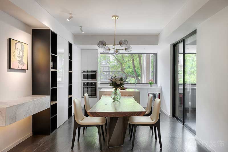 深圳羅湖北歐簡約風(fēng)家庭全包裝修施工案例餐廳效果圖