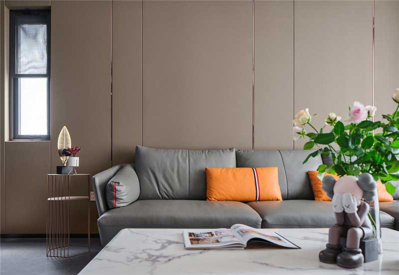 深圳南山區(qū)玫瑰金調(diào)性輕奢風(fēng)家庭裝修實景圖客廳沙發(fā)