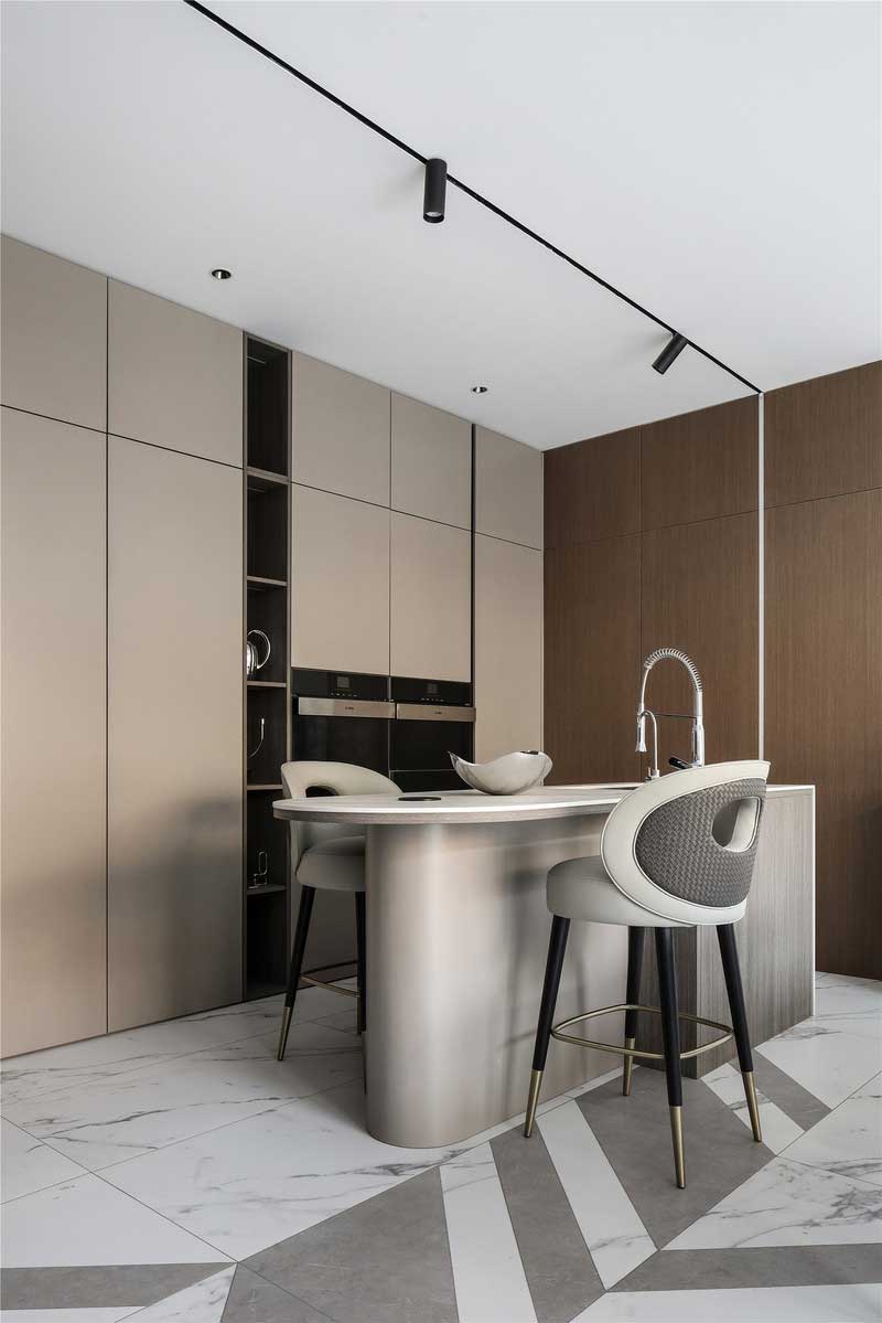 深圳龍華區(qū)現(xiàn)代中式風(fēng)格舊房裝修改造完工后實景圖開放式廚房吧臺 深圳龍華區(qū)現(xiàn)代中式風(fēng)格舊房裝修改造完工后實景圖開放式廚房吧臺