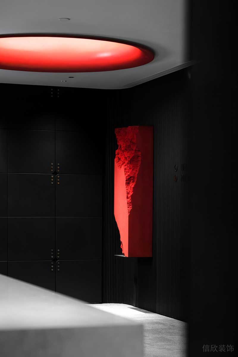 深圳南山前?，F(xiàn)代風(fēng)格辦公室裝修設(shè)計藝術(shù)裝置