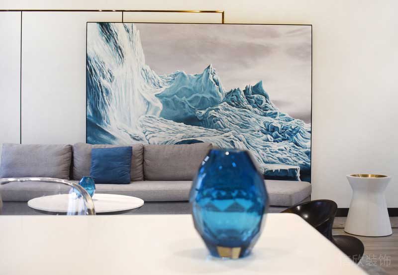 深圳鹽田區(qū)現(xiàn)代中式風(fēng)格辦公室裝修設(shè)計藍色飾品