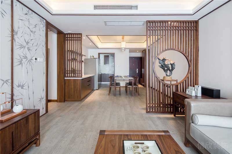 日式簡約鏤空墻體隔斷創(chuàng)意設計皮革沙發(fā)中國風大廳休息區(qū)裝修