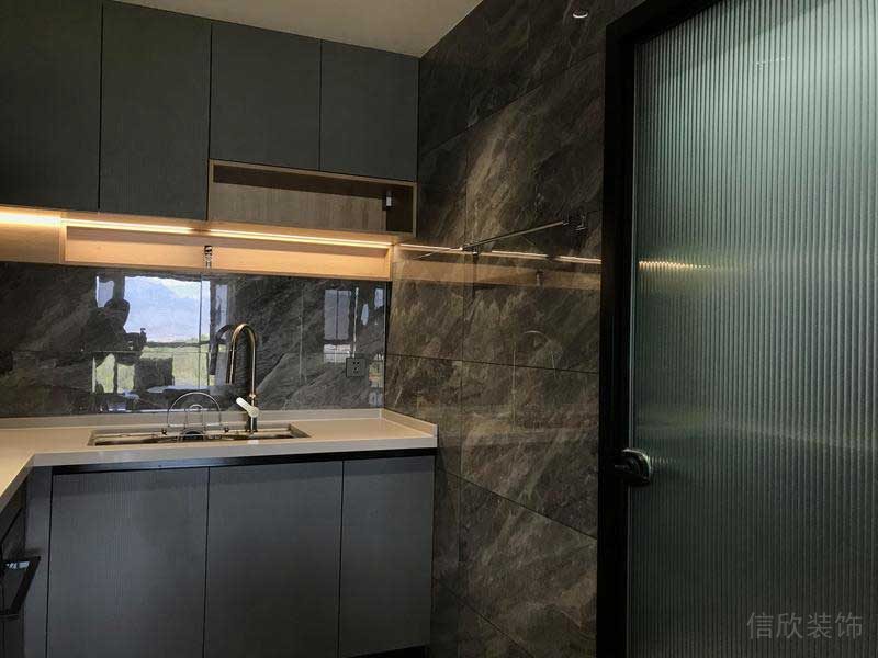 深圳市羅湖區(qū)新中式家庭住房舊房改造廚房完工實景圖