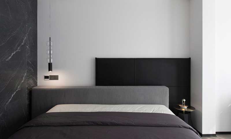 深圳鹽田美式極簡風(fēng)家庭新房裝修工程案例主臥睡床 深圳鹽田美式極簡風(fēng)家庭新房裝修工程案例主臥睡床