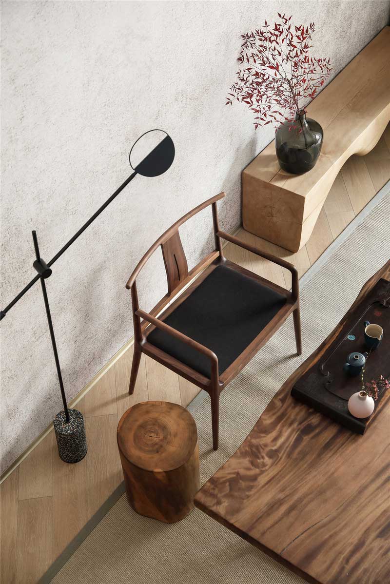 深圳龍華區(qū)現(xiàn)代中式風(fēng)格舊房裝修改造完工后實景圖品茶區(qū)官帽椅 深圳龍華區(qū)現(xiàn)代中式風(fēng)格舊房裝修改造完工后實景圖品茶區(qū)官帽椅