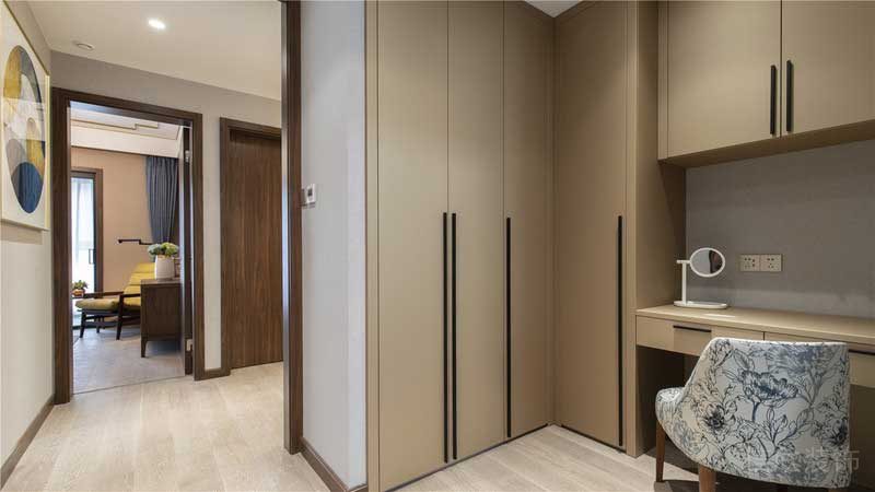 深圳南山新中式風(fēng)格家居裝修衣帽間 深圳南山新中式風(fēng)格家居裝修衣帽間