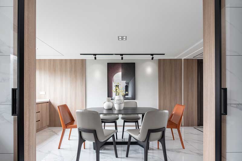 深圳羅湖區(qū)現(xiàn)代輕奢風(fēng)家居裝修設(shè)計餐廳 深圳羅湖區(qū)現(xiàn)代輕奢風(fēng)家居裝修設(shè)計餐廳