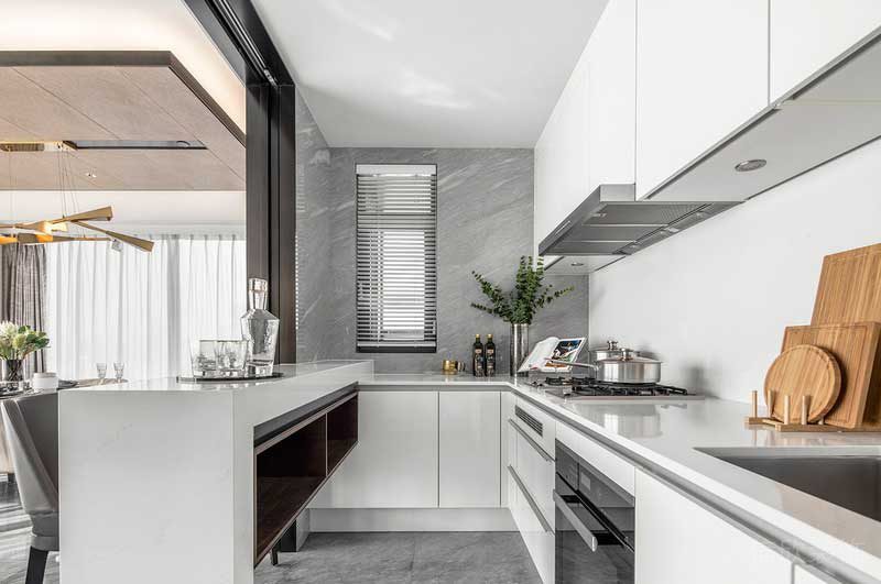 深圳鹽田區(qū)現代輕奢家庭裝修設計廚房 深圳鹽田區(qū)現代輕奢家庭裝修設計廚房