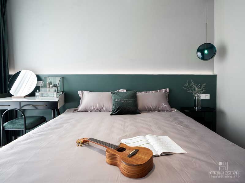 背景用led燈安裝，燈光更加均勻。