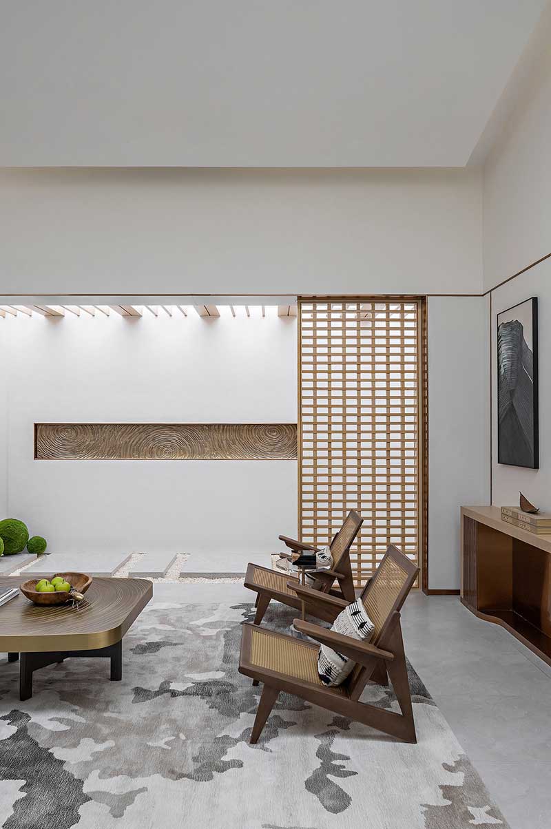 深圳南山區(qū)別墅裝修設(shè)計(jì)-獨(dú)出心裁的天井露臺(tái)設(shè)計(jì)