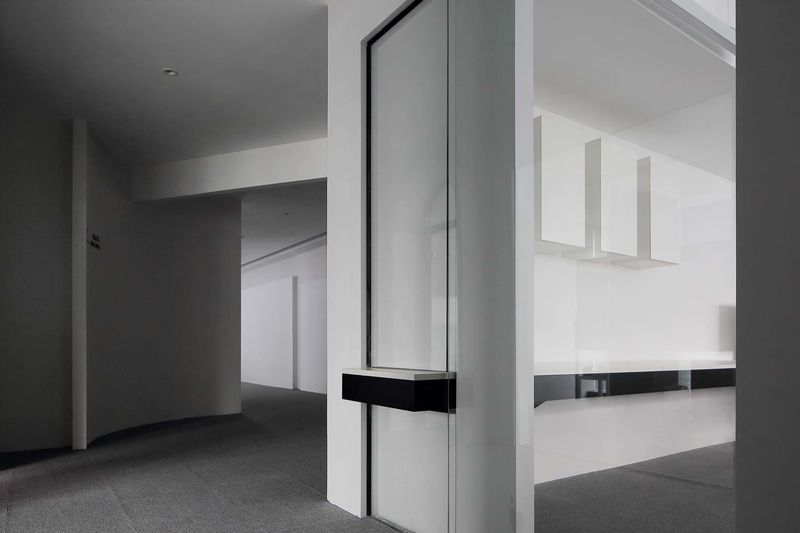 深圳龍華大浪極簡風(fēng)格辦公室裝修光影效果 深圳龍華大浪極簡風(fēng)格辦公室裝修光影效果